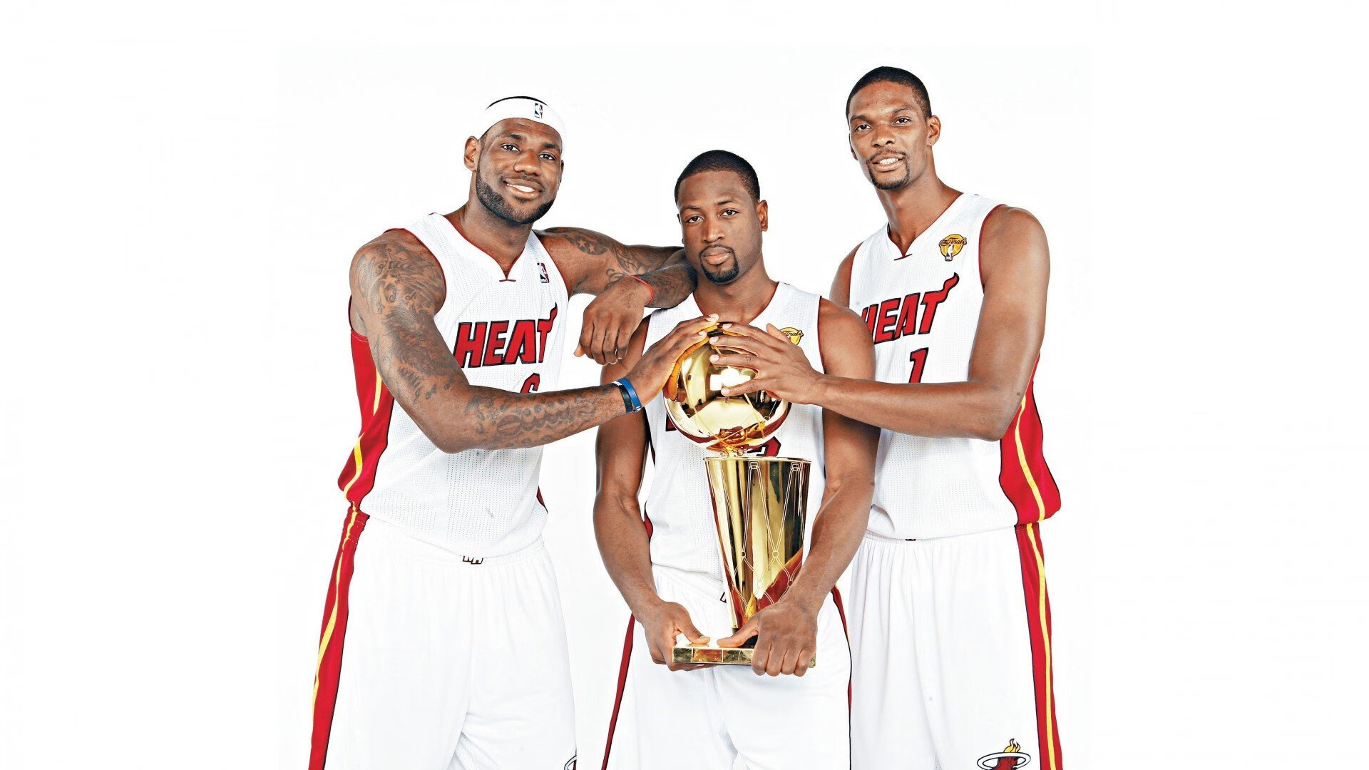 决赛裁判判罚尺度成为焦点话题，2020裁判规则