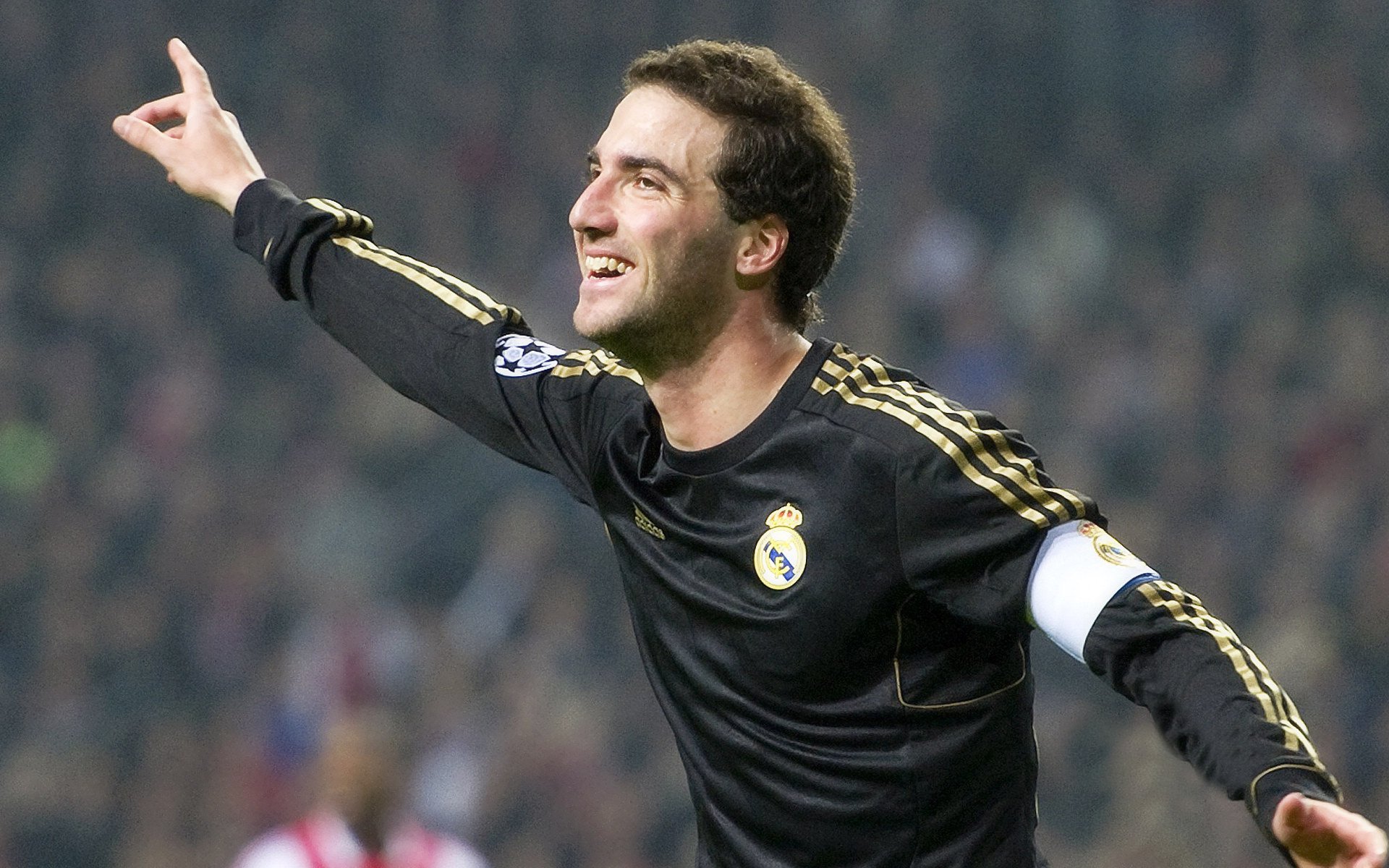 国家队管理架构臃肿拖慢训练节奏,国家队体系